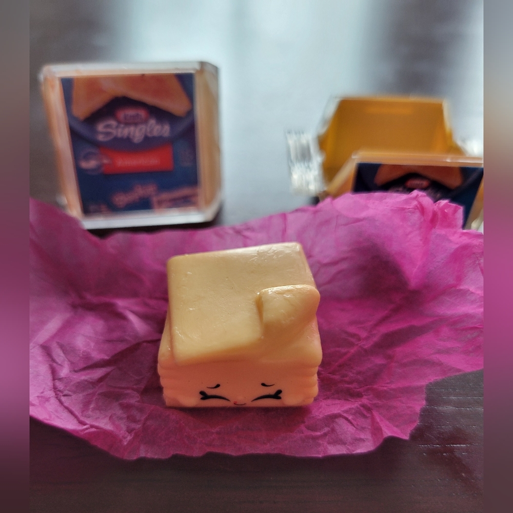 Shopping Kraft Cheese Slices